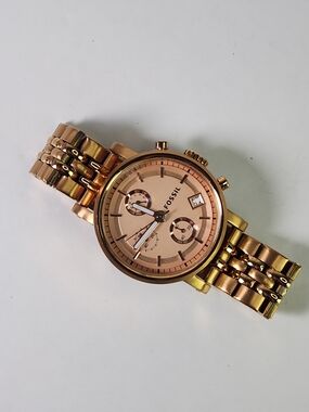 Fossil Rose Gold Stainless Steel Chronograph Watch. Womens Watch